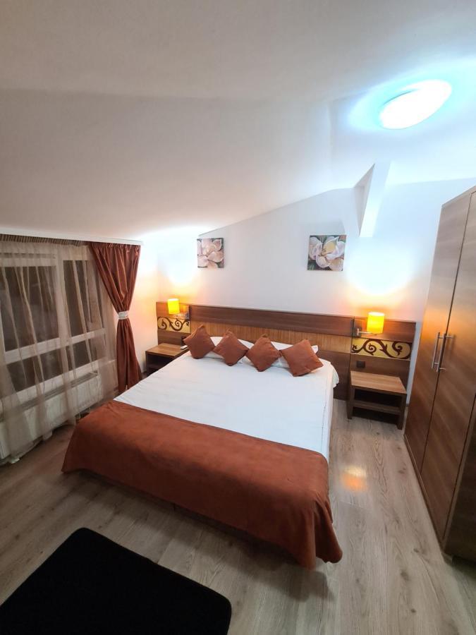 Garsoniera Privata Bed & Breakfast Bucharest Exterior photo